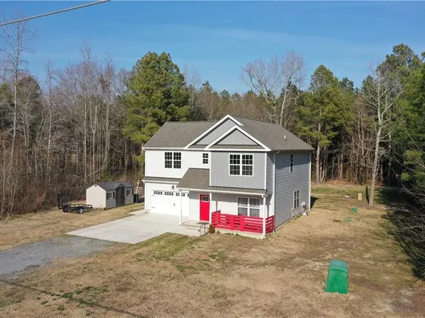 724 Dutch Rd, Suffolk, VA 23437