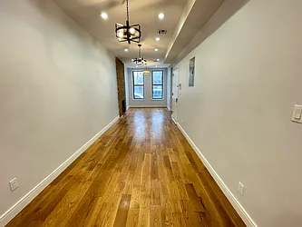 Rented by Tapiro Realty