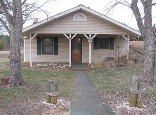 469 Liberty Rd, Sparta, TN 38583