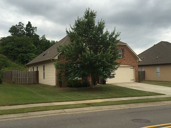 4th image of 1312 Easterwood Blvd