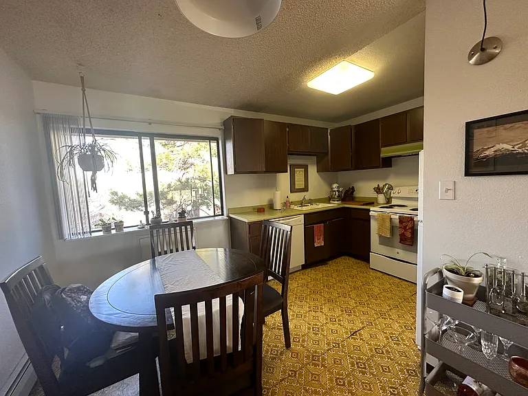2990 Eagle Way #13 — Photo 6