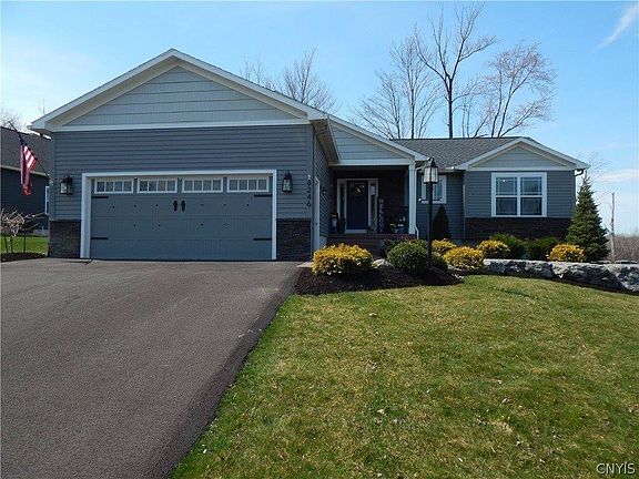 4th image of 8246 Luchsinger Ln