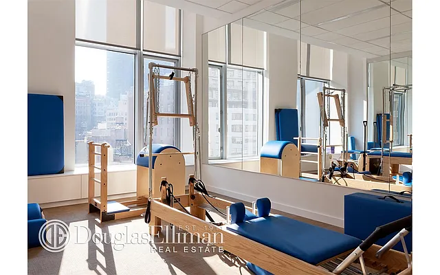 Rented by Douglas Elliman | media 35