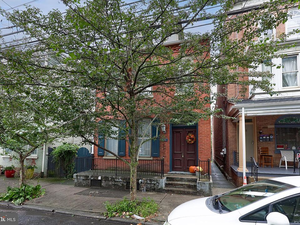 1st image of 536 E King St