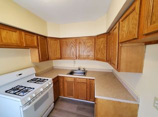 1511 Pauline Ave, Rockford, IL