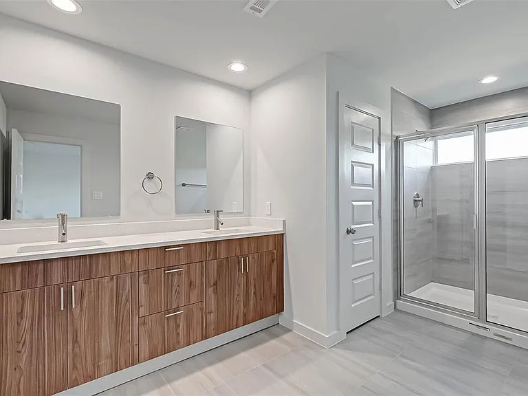 3510 Contempo Dr — Photo 19