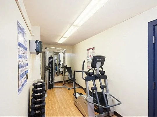Burnham Apartment Homes — Photo 7
