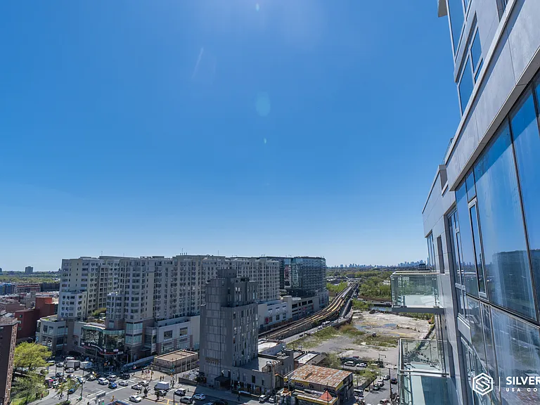 PENTHOUSE P 199th Ave #PHP — Photo 13