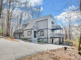 6878 Mount Chestnut Rd, Roanoke, VA 24018