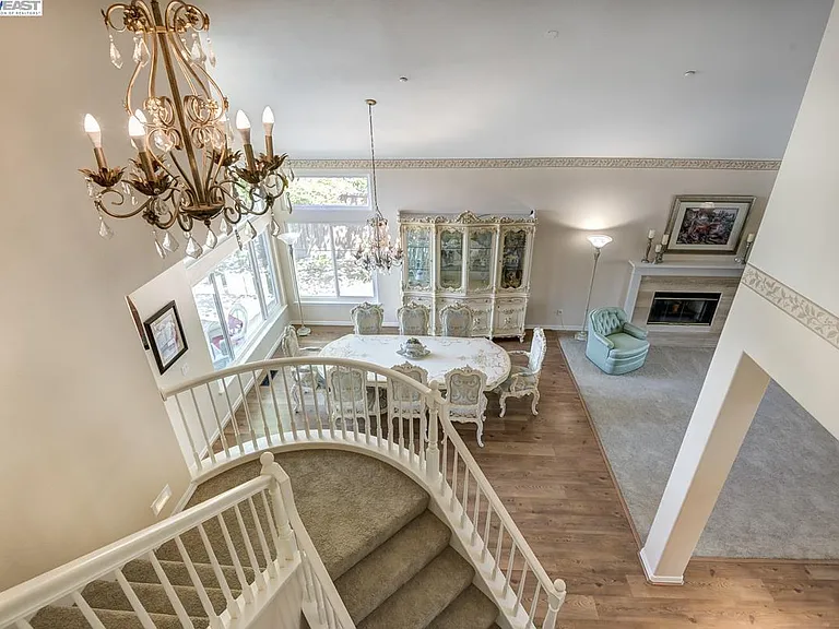 3644 Glasgow Cir — Photo 18
