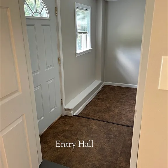 7 Heidi Ln #0 — Photo 3