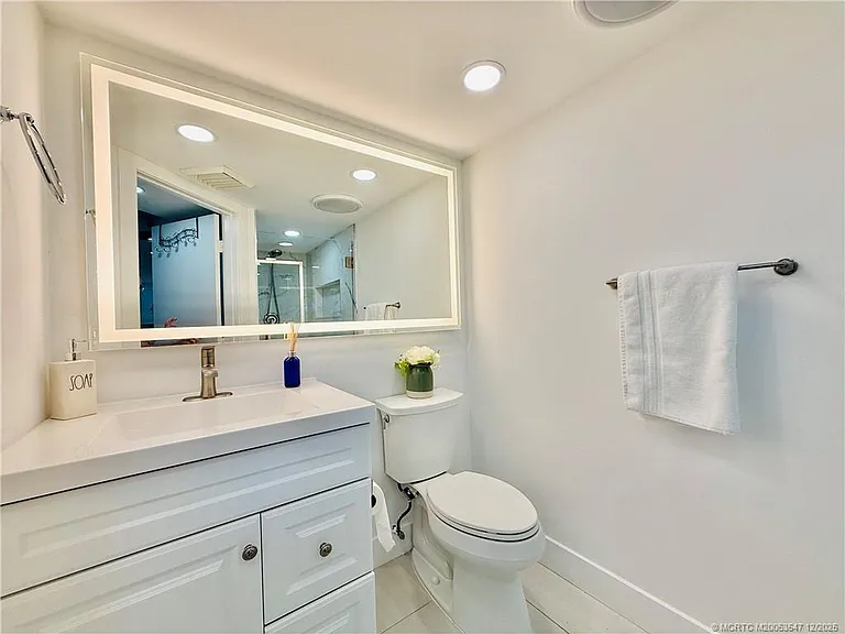 8800 S Ocean Dr #102 — Photo 68