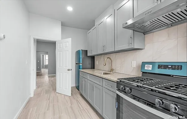 Sold by Prospes Real Estate Corp | media 9