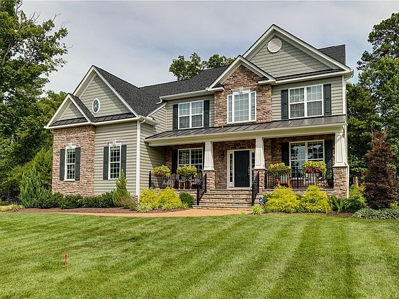 5th image of 3649 Stone Harbor Dr
