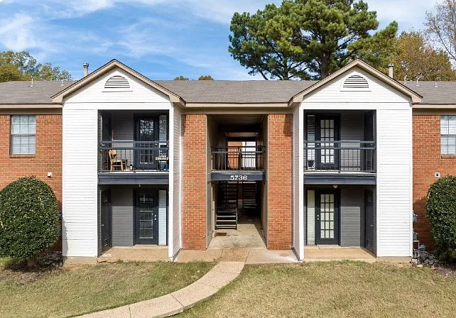 Brentwood Apartments