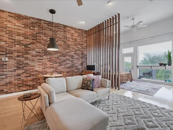 2931 E 12th St, Austin, TX