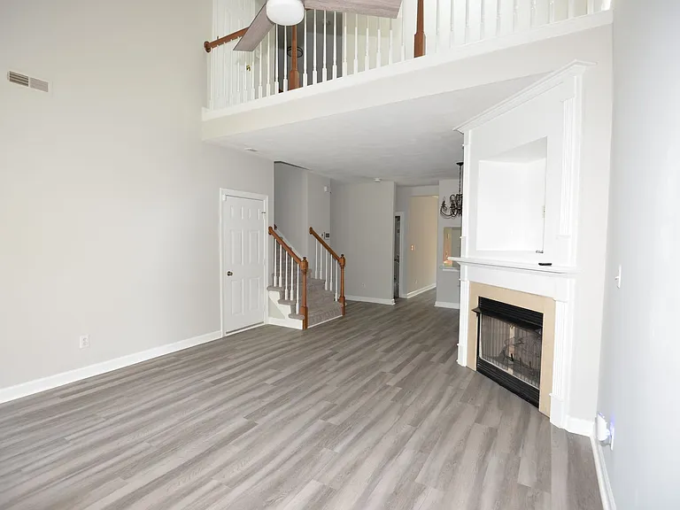 5309 Village Square Ct — Photo 3