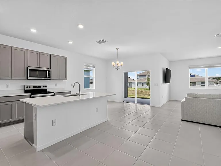 2027 Firethorn Loop — Photo 10