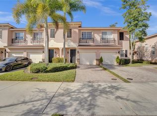 225 Las Brisas Cir, Sunrise, FL 33326