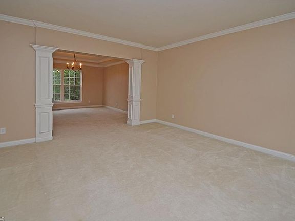 5th image of 36330 Montrose Way