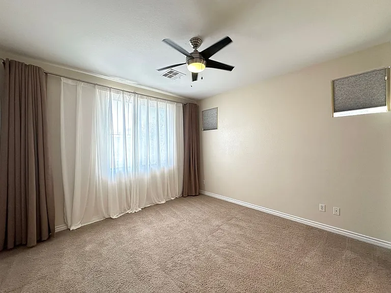 8137 Aurora Mist St — Photo 14