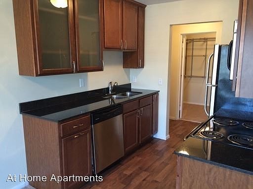 5th image of 3116 Girard Ave S APT 201