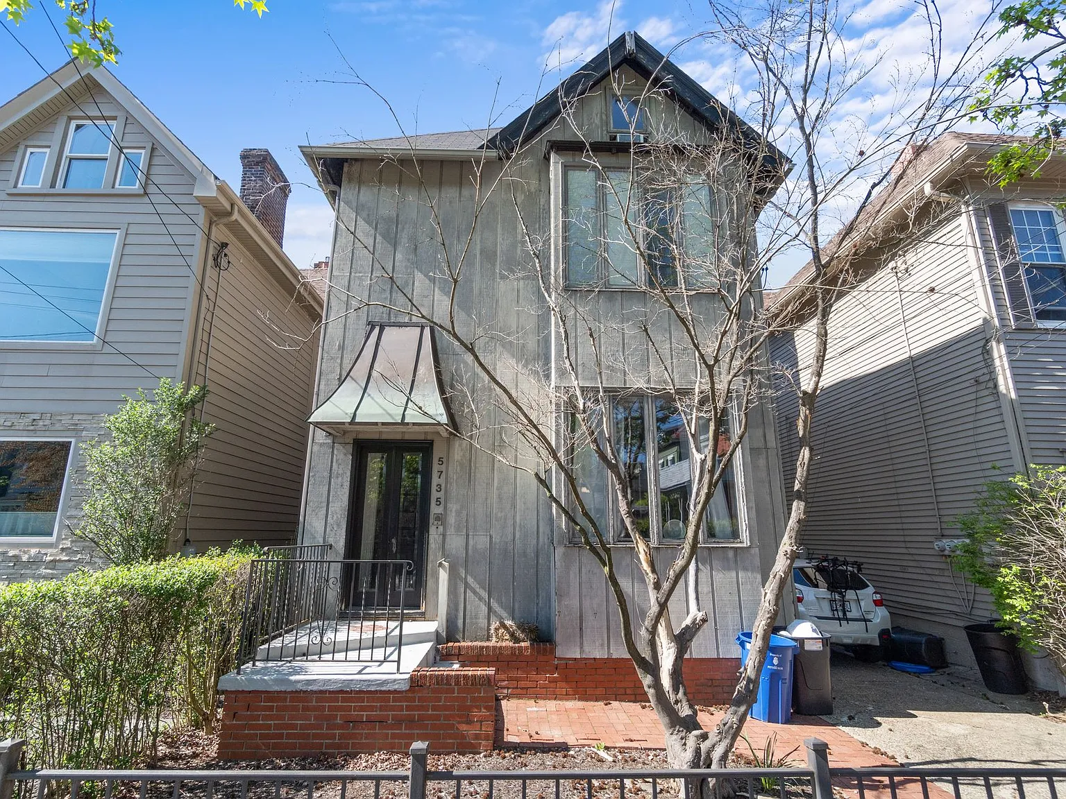 Heart of Shadyside - 5 Bedroom / 2.5 Bathroom w/ Outdoor Space & Off-Street Parking — Photo 1