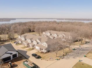 1207 Eloise St Unit 4, Okoboji, IA 51355