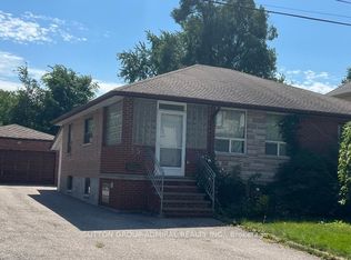 35 Verwood Ave, Toronto, ON M3H 2K6