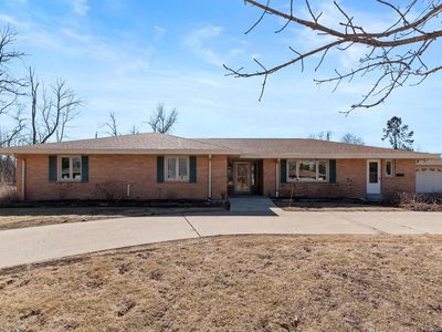 707 Riverview DRIVE, Thiensville, WI, 53092