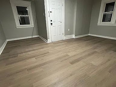 3rd image of 44 Hazelwood Ave #3AE
