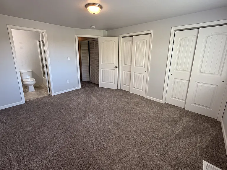 319 Thoma St #A — Photo 17