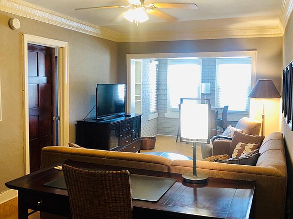 3rd image of 4804 Jefferson St APT 101