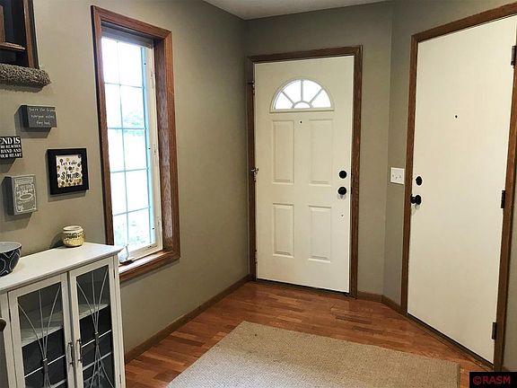 3rd image of 304 Falcon Dr