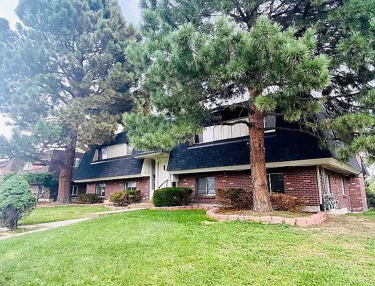 6464 Yukon St — Photo 5