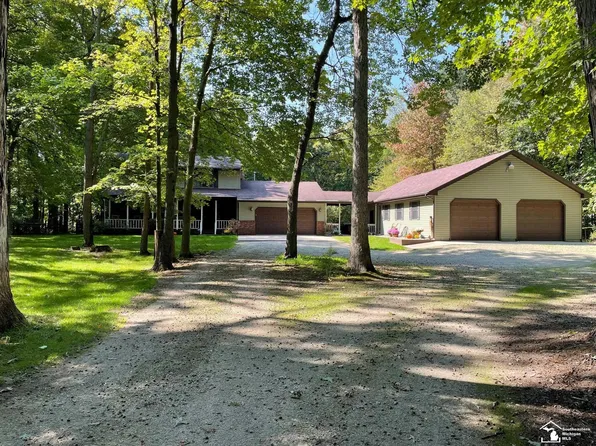 11847 Kruse Rd, Petersburg, MI 49270