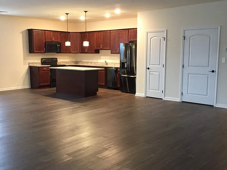 175 Troy Schenectady Rd — Photo 37