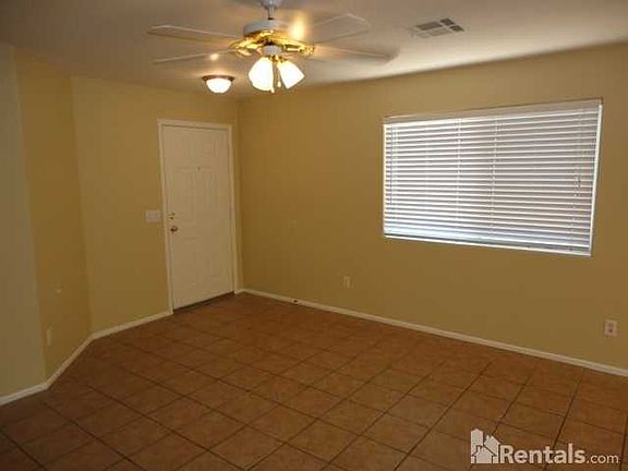 4th image of 3049 W Salter Dr