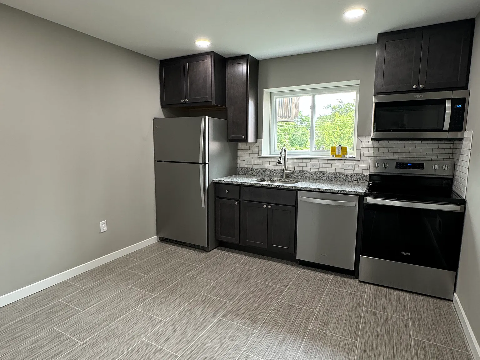 7707 Lindbergh Dr — Photo 1