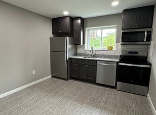 7707 Lindbergh Dr APT L, Saint Louis, MO