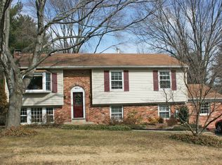 4617 Prestwood Dr, Olney, MD 20832