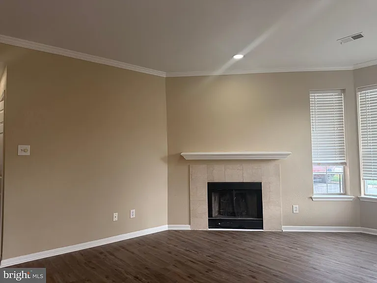 666 Gateway Dr SE #501 — Photo 10