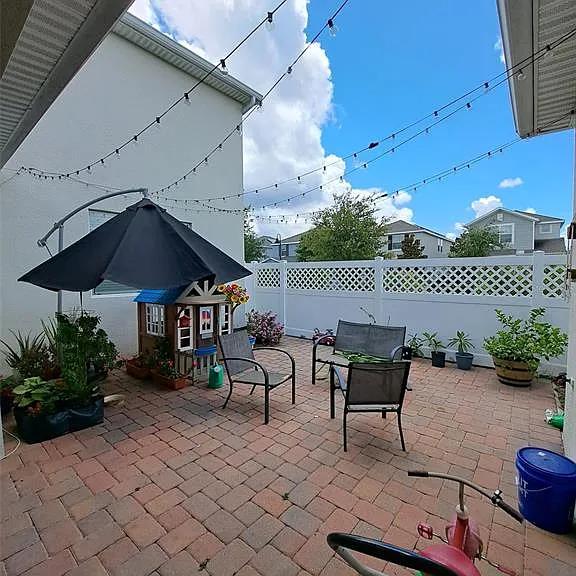 11902 Architecture Aly — Photo 13