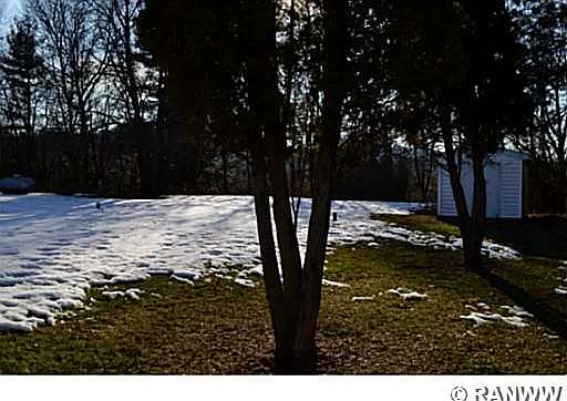 3rd image of E4249 E Hwy D