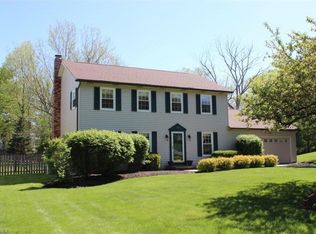 135 Atterbury Blvd, Hudson, OH 44236