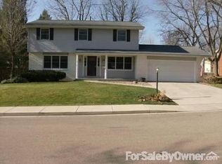 7315 N Piccadilly Pl, Peoria, IL