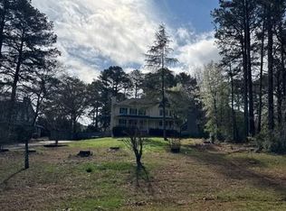 1298 Highpoint Rd, Snellville, GA 30078