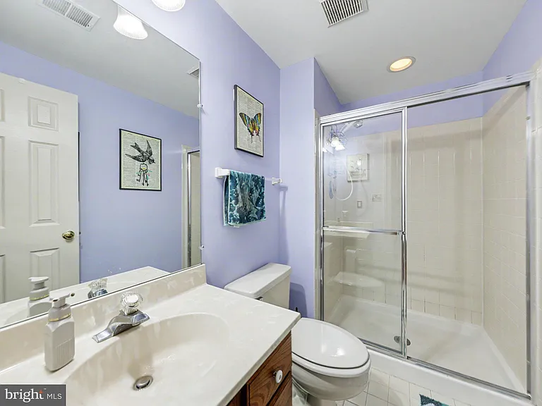 16652 Purcival Ct — Photo 40