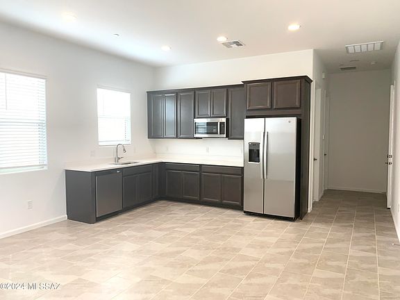 5th image of 7943 S Desert Indigo Dr