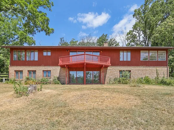 13266 Hazegrov Farm Ln, Linden, VA 22642